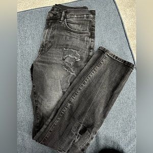 Men’s black H&M jeans. Size 31/32, skinny fit.